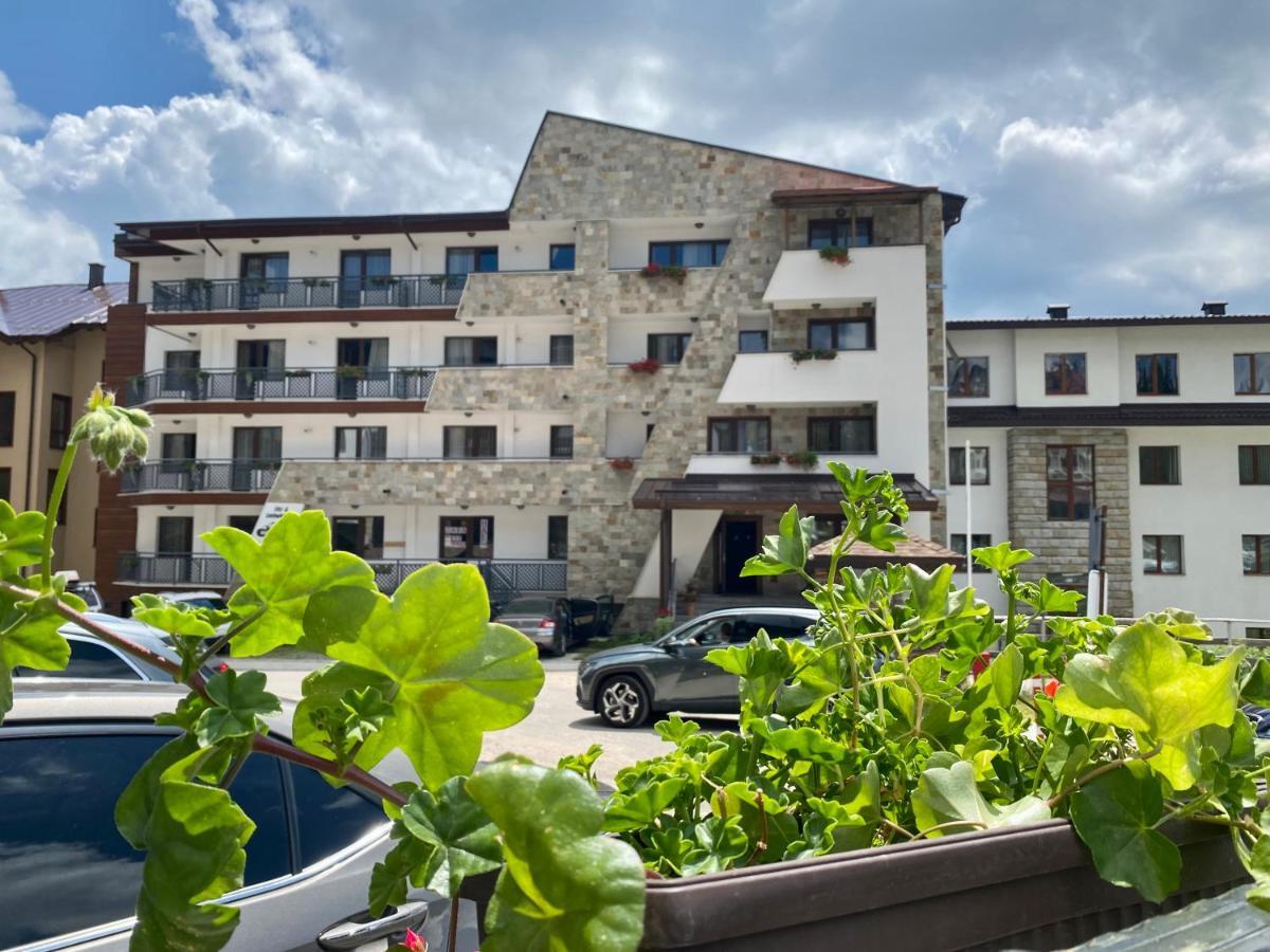 Luxury Aparthotel Studenets Pamporovo Exteriör bild