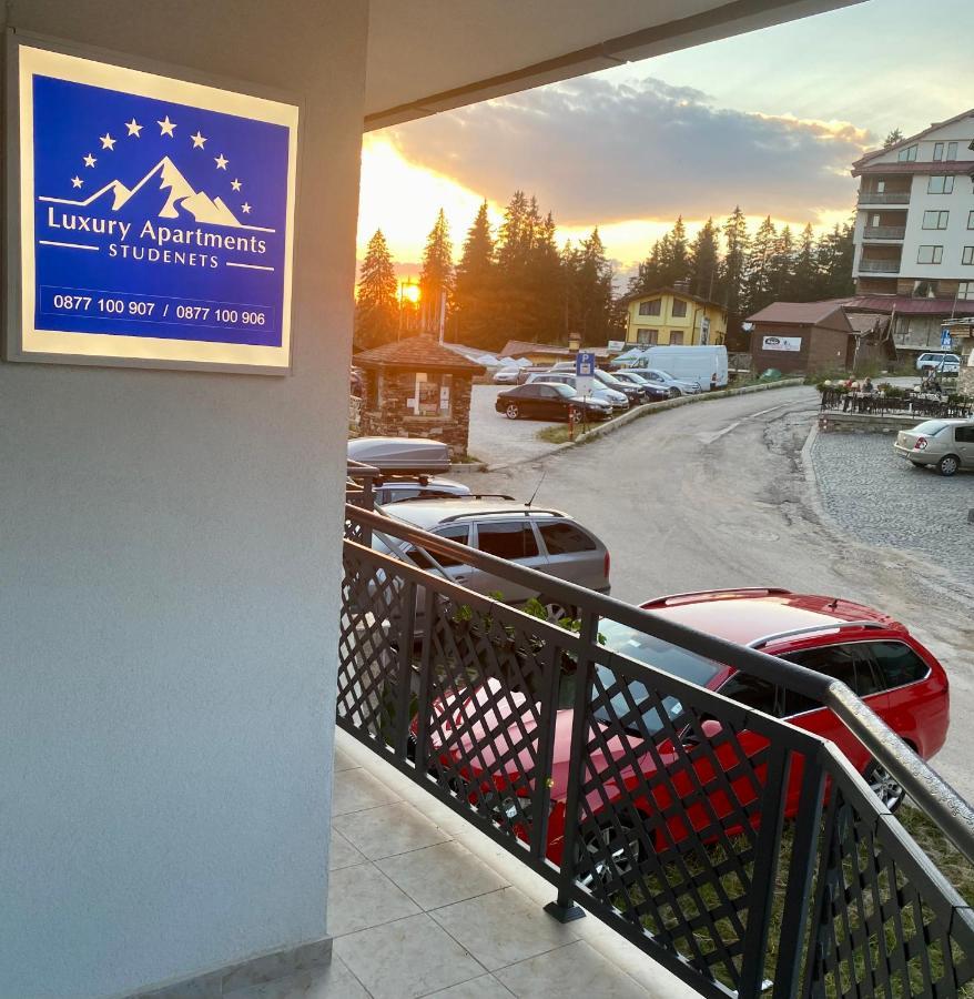 Luxury Aparthotel Studenets Pamporovo Exteriör bild